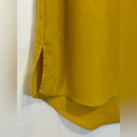 Rachel Zoe - Mustard Yellow Sleeveless Button-Down Shirt - Picture 7 of 13